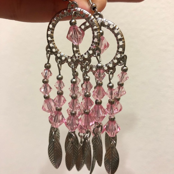 Baby pink earrings - Picture 2 of 2